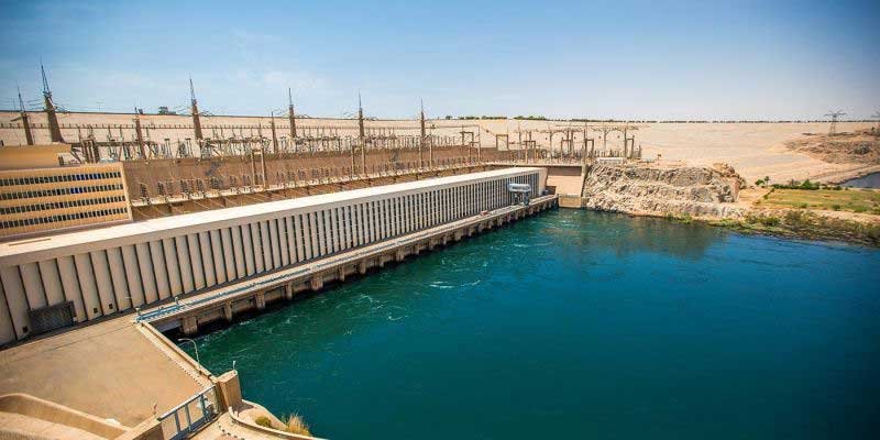 10 giorni – Tour in Egitto: Il Cairo, crociera 5 stelle sul Nilo e treno