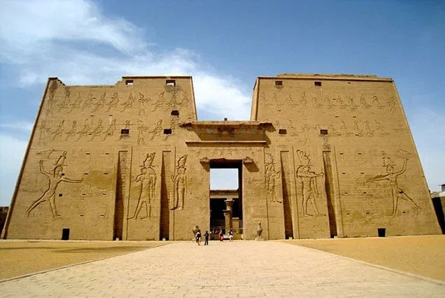 Crociera d’élite sul Nilo – 4 giorni da Assuan a Luxor