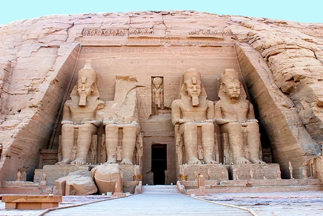 Tour in Egitto di 5 giorni – Assuan, Abu Simbel, Cairo e Luxor
