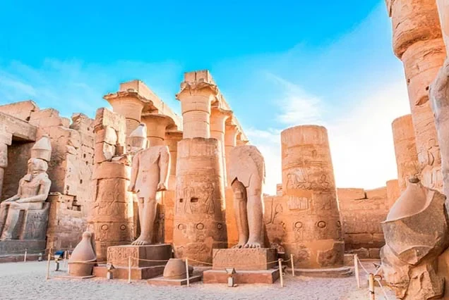 Tour di 10 giorni – Cairo e crociera sul Nilo da Luxor, deserto e piramidi