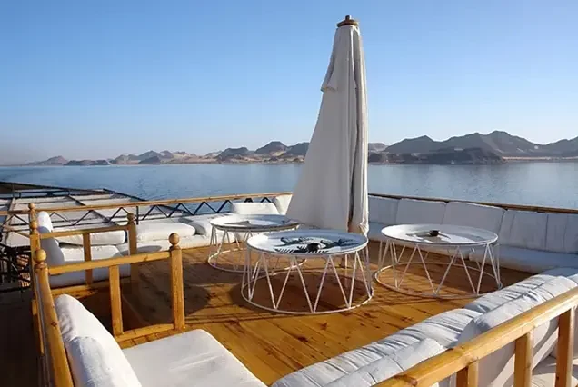 Crociera sul Lago Nasser MS Eugenie – 4 giorni da Assuan ad Abu Simbel