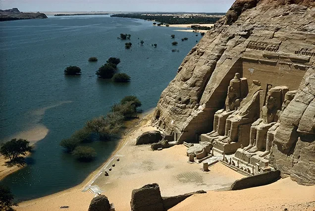 Viaggio dalle Piramidi ad Abu Simbel: 8 giorni in Egitto