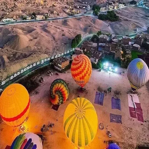 Crociera di lusso di 4 giorni sul Nilo con Abu Simbel e mongolfiera