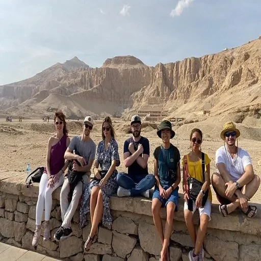Crociera di lusso di 4 giorni sul Nilo con Abu Simbel e mongolfiera