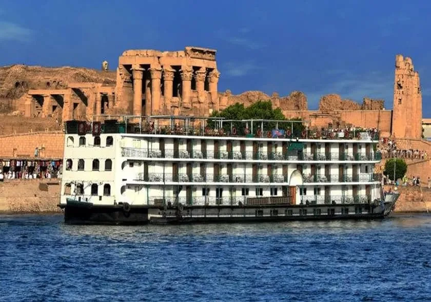 4 giorni – crociera sul Nilo dal Il Cairo con voli