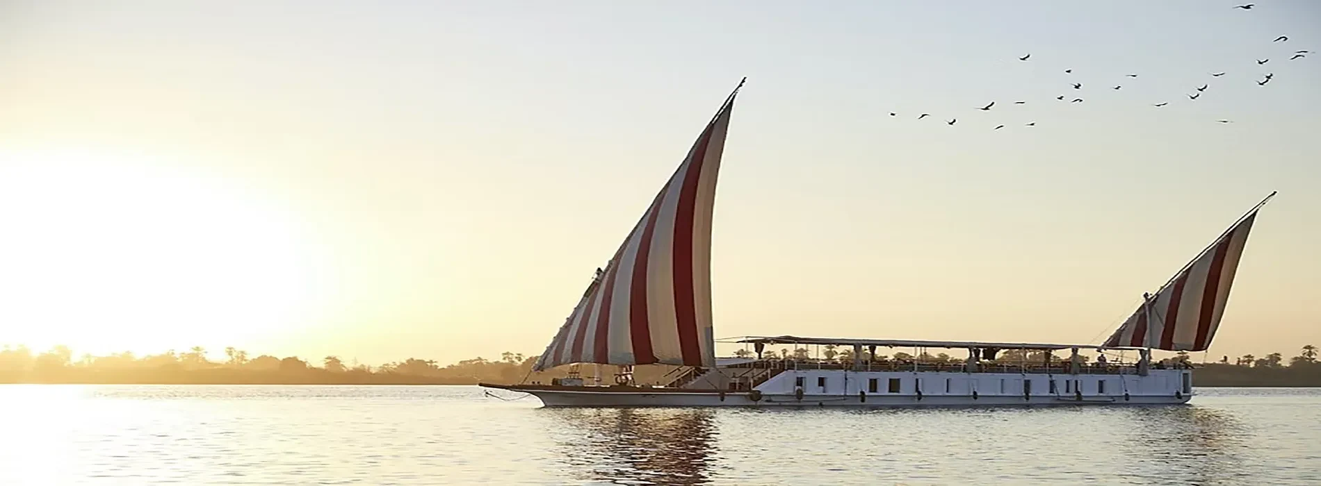 Adelaïde Dahabiya – elegante crociera 5 stelle di 6 giorni sul Nilo da Luxor ad Assuan