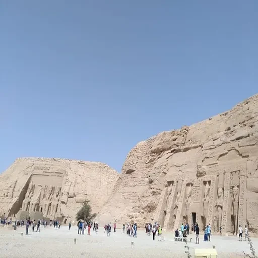 Crociera premium di 4 giorni da Assuan a Luxor con escursione ad Abu Simbel