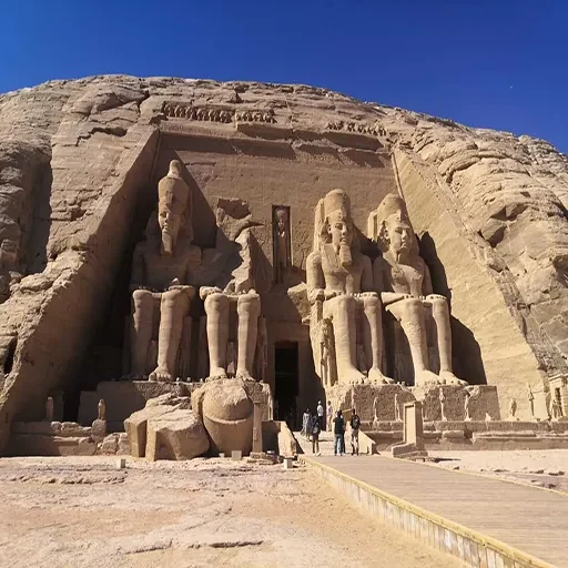 Bus confortevole andata e ritorno tra Assuan e Abu Simbel