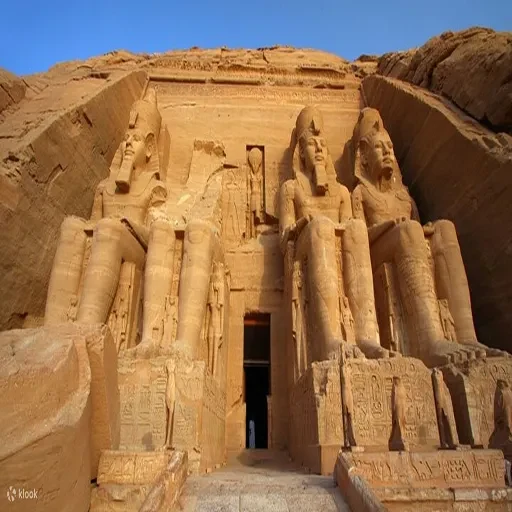 Escursione privata di 8 ore in bus da Assuan ad Abu Simbel