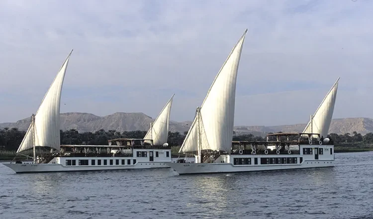 El Hanem Dahabiya – crociera sul Nilo di 8 giorni : Luxor–Assuan