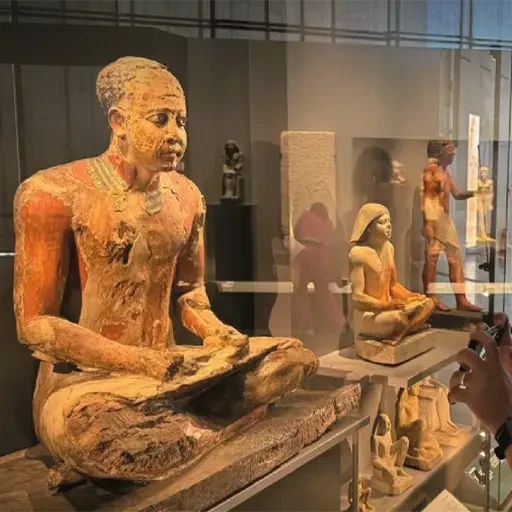 Escursione privata da Hurghada al Grande Museo Egizio e alle Piramidi di Giza