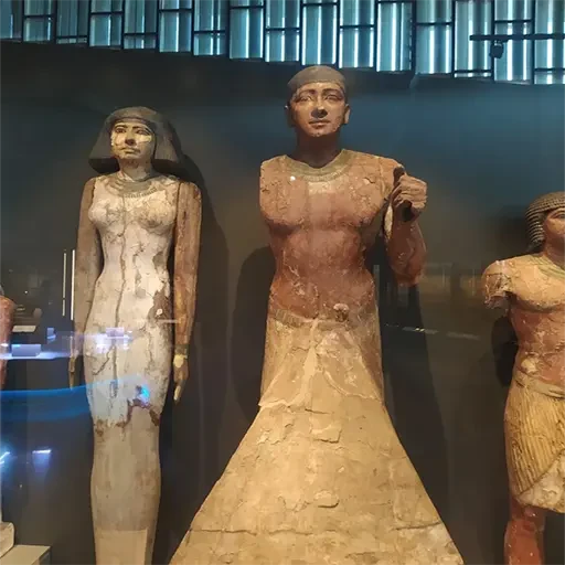 Escursione privata da Hurghada al Grande Museo Egizio e alle Piramidi di Giza