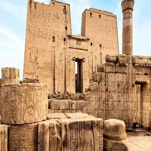 Tour privato premium a Kom Ombo e al Tempio di Edfu