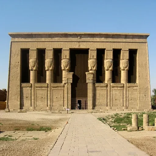Tour privato di 3 giorni da Luxor a Dendera e Abido