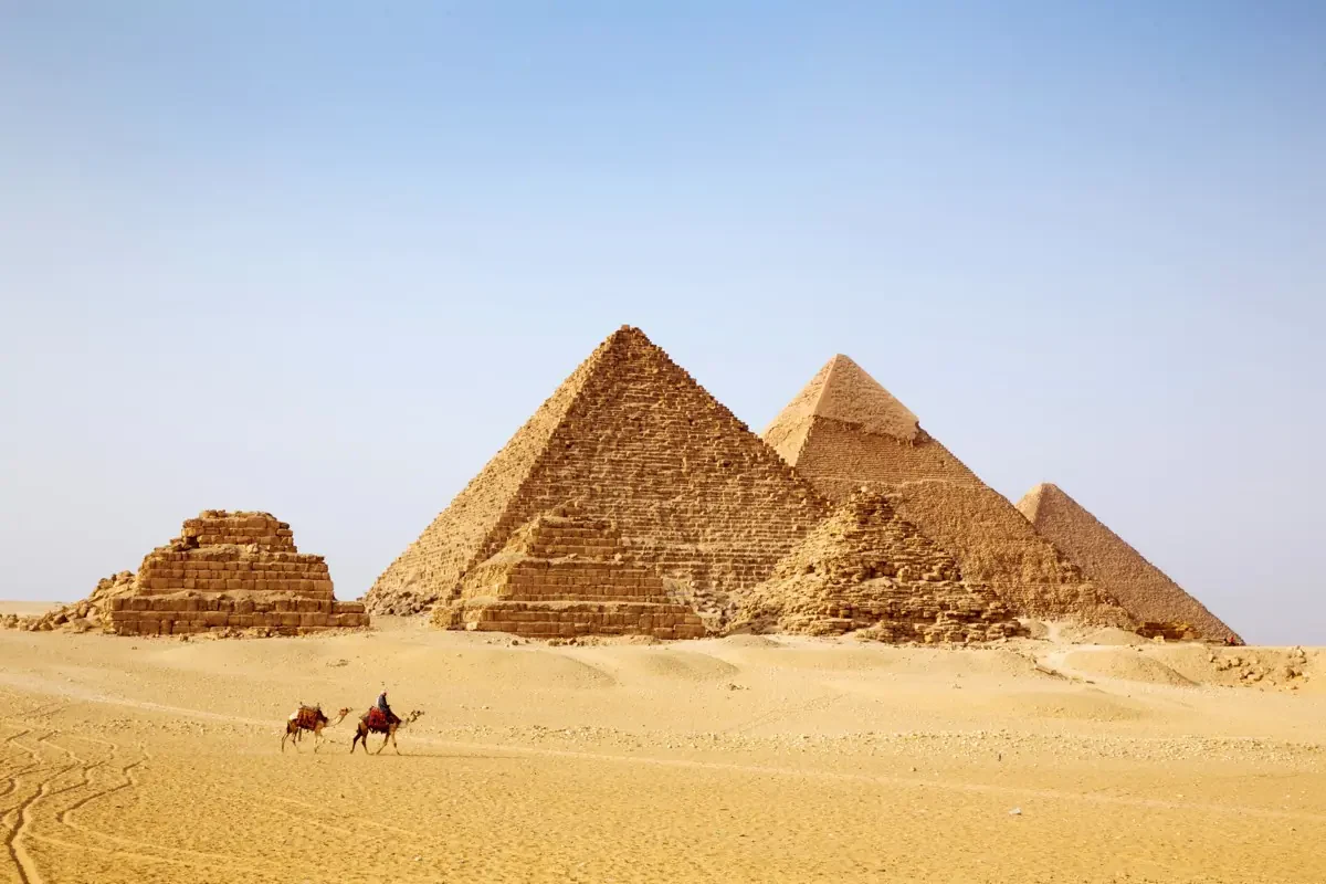 Safari privato in 4x4 alle Piramidi di Giza e Saqqara
