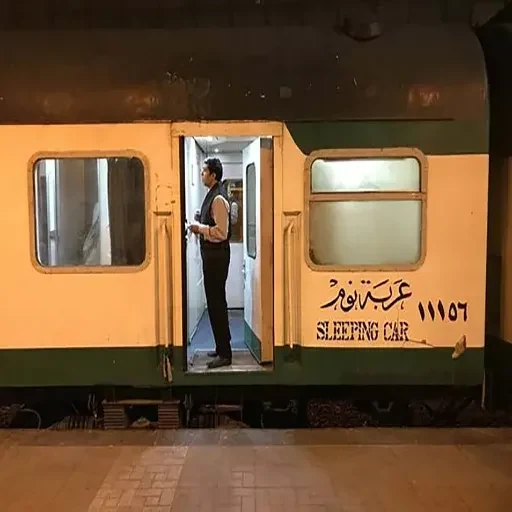 Escursione VIP privata da Assuan ad Abu Simbel in treno