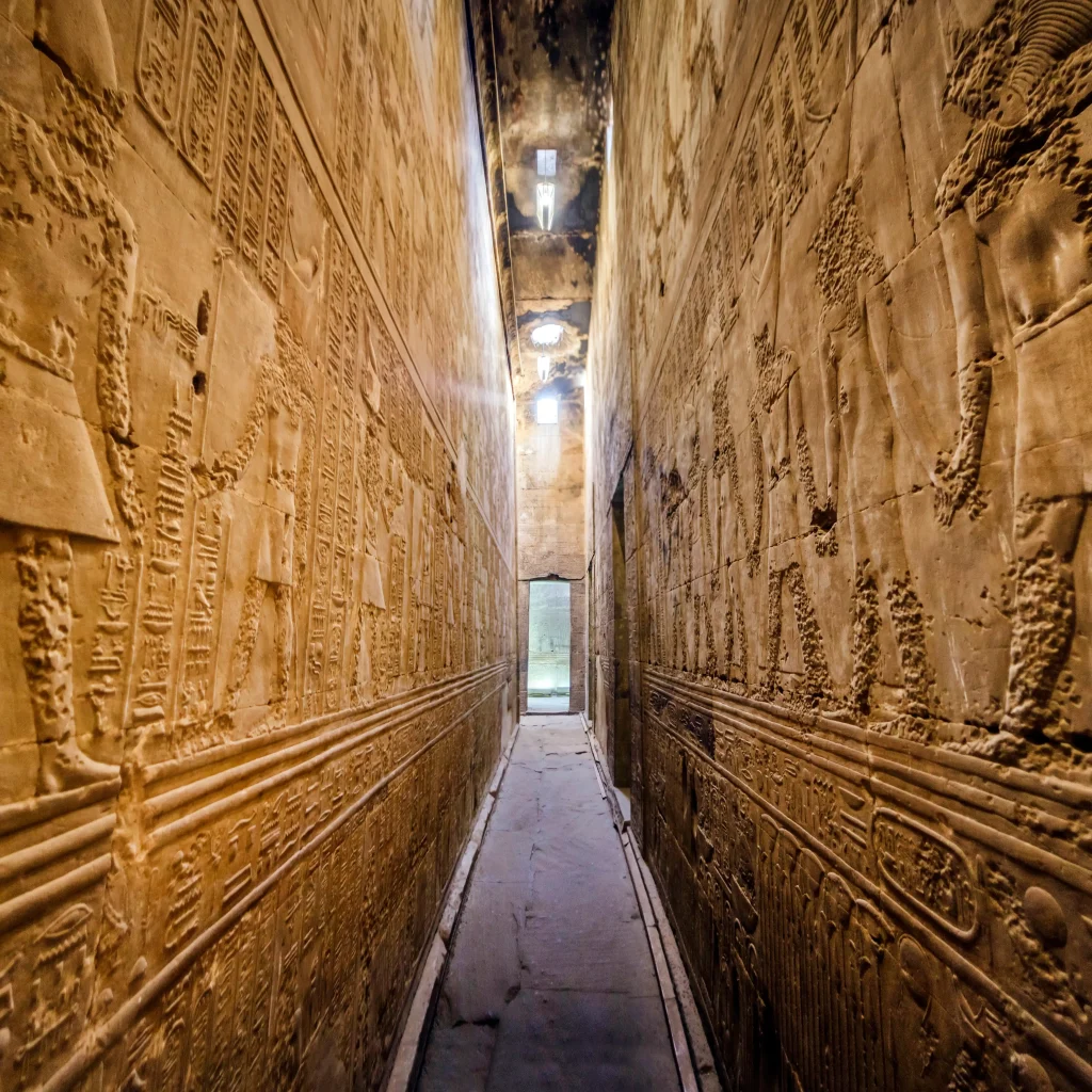 8 giorni – Tour in Egitto: Il Cairo, Alessandria e crociera deluxe sul Nilo