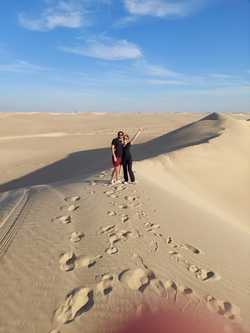 Tour nel deserto egiziano di 2 giorni – l’oasi di Bahariya e Cairo