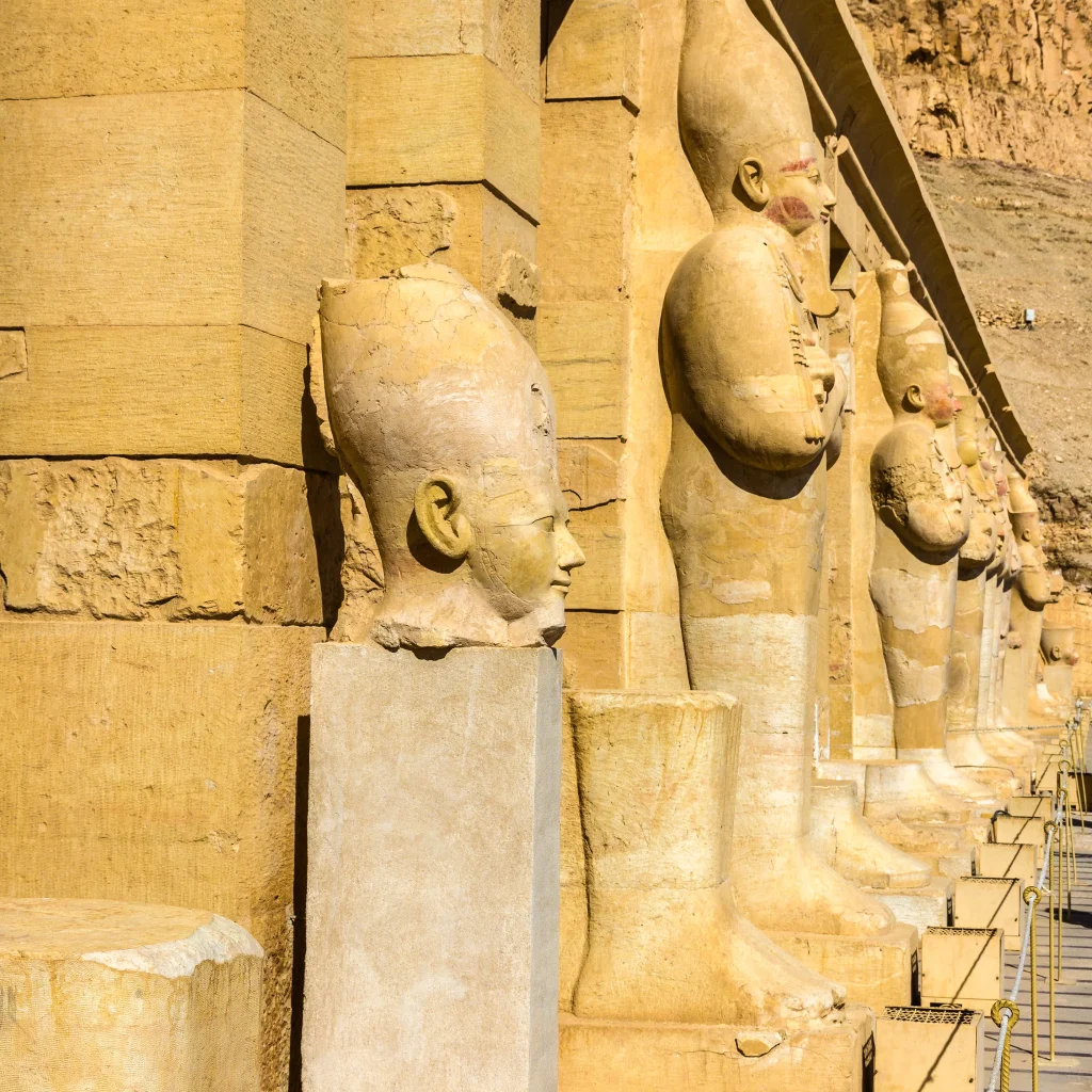 Spedizione privata di 2 giorni dal Cairo ad Assuan in aereo