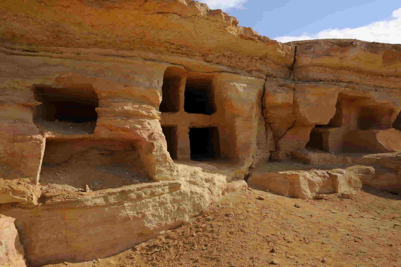 Tour privato di 5 giorni al Cairo e nell’Oasi di Bahariya