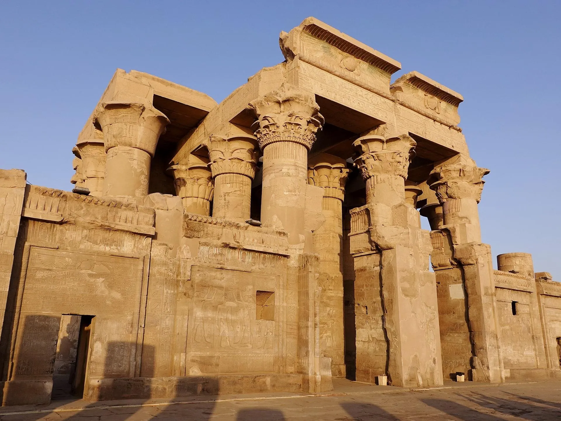 MS Semiramis II – crociera sul Nilo di 4 giorni : Assuan–Luxor